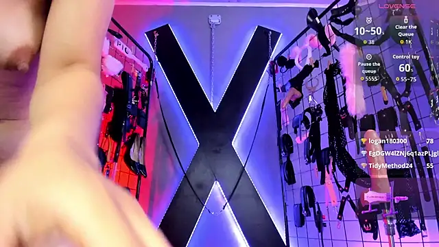 Show Webcam de Cinthia_Iris_BDSM