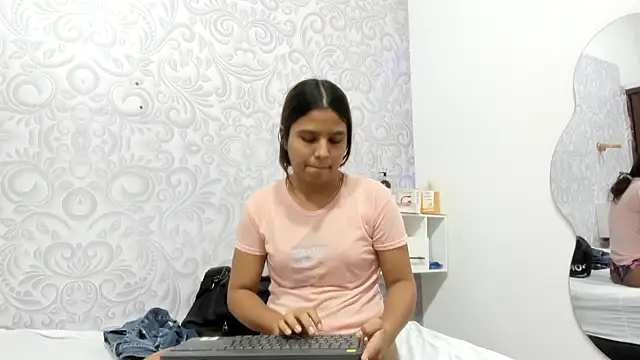 Show modela HarperAndMason na web-kameri