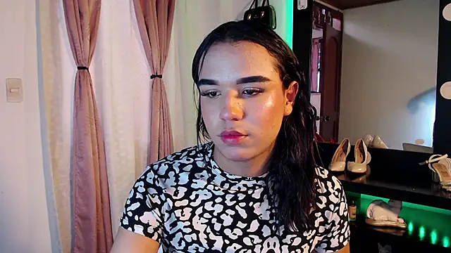 Candyy_doll__ 在線直播表演