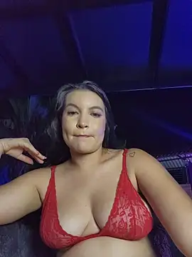 Show modela Pretty_Julieta na web-kameri