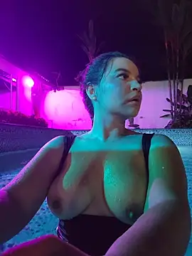 Pretty_Julieta webkamerás műsora