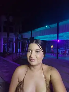 Pretty_Julieta's Webcam Show