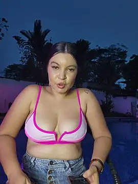 Pretty_Julieta Adlı Modelin Web Kamerası Şovu