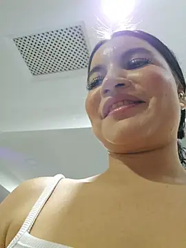 Pretty_Julieta Live XXX Chat