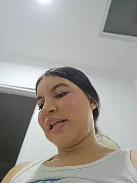 Chat ao vivo de Pretty_Julieta