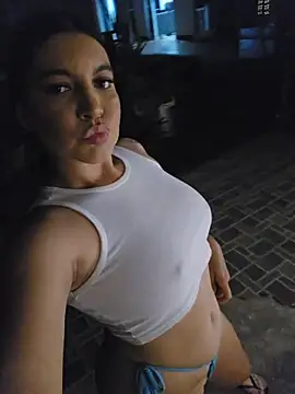 XXX chat uživo modela Pretty_Julieta