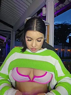 Pretty_Julieta Live XXX-chat