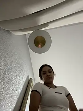 Czat XXX na żywo – Kendall__evanss