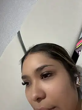 Kendall__evanss' Live XXX Chat