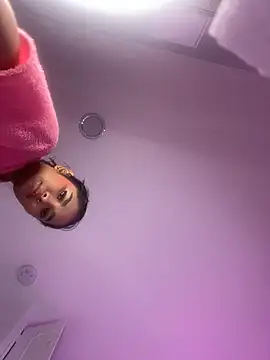 Kendall__evanss' Live XXX Chat