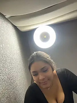Chat XXX en directo de Kendall__evanss