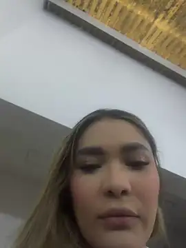 Kendall__evanss: онлайн-секс-чат