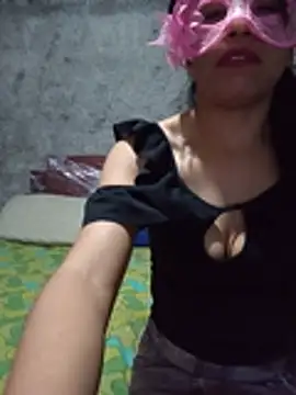 הופעת וובקאם של AshiSex