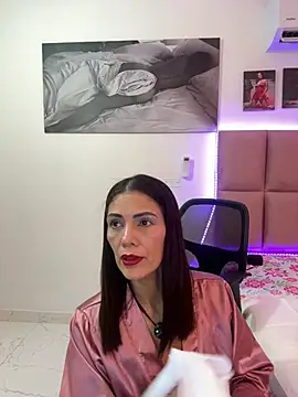 Samantha_Claus1 Show in webcam