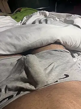 Nicooli25 Show in webcam