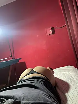Webkamerová show Nicooli25