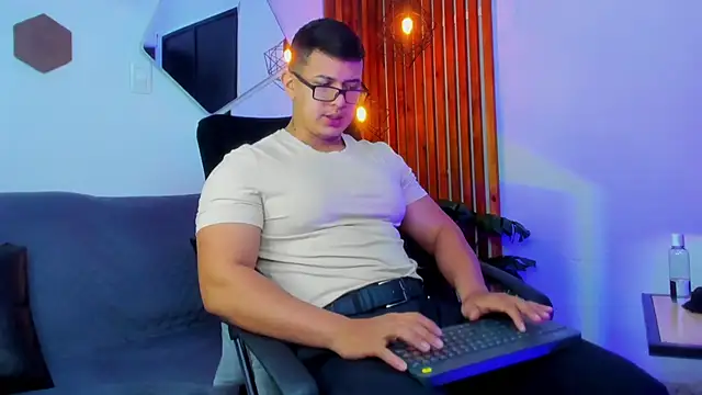 Show de RomanCroft na webcam