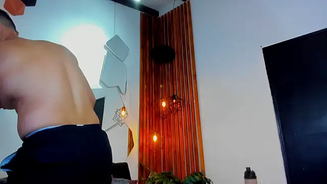 RomanCroft 在線直播表演