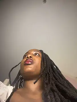 XXX chat uživo modela Sollybunny