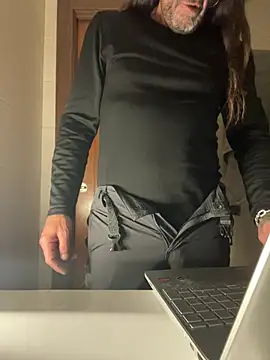 Mikel523 Webcamshow