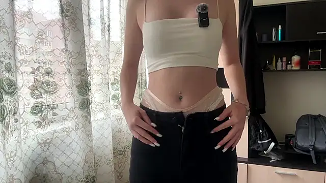 AquilineOrites Chat XXX live