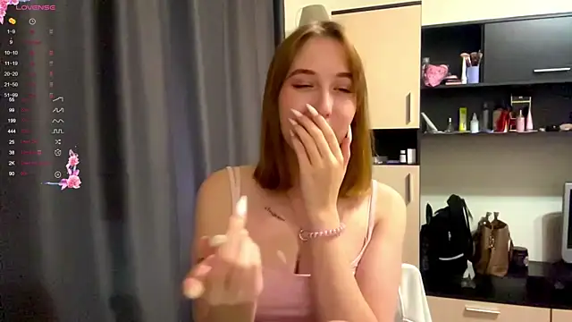 AquilineOrites Obrolan Langsung XXX