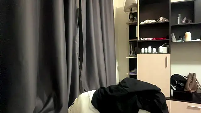 AquilineOrites 라이브 XXX 채팅