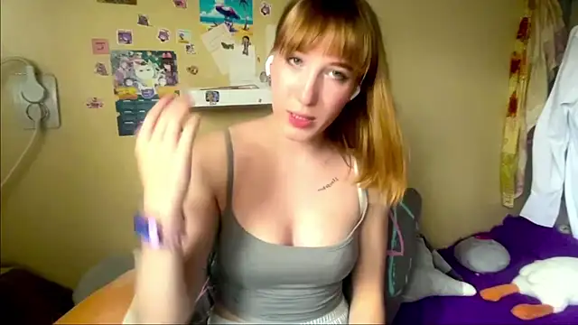 Chat +18 de AquilineOrites ao vivo