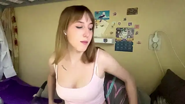 AquilineOrites Live XXX-chat