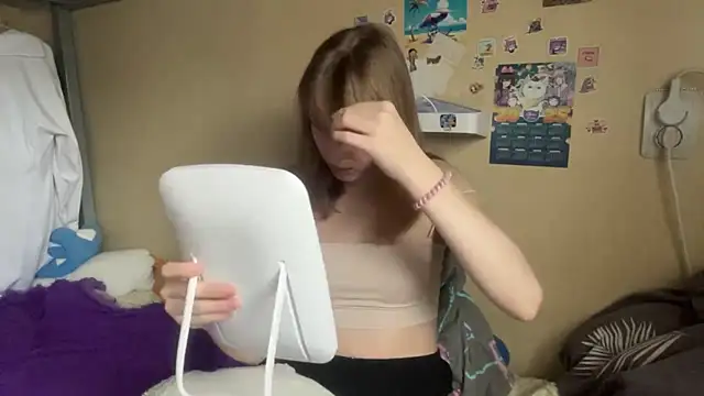 AquilineOrites' Live XXX Chat