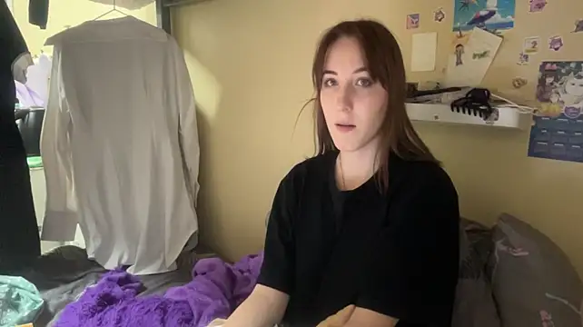 AquilineOrites Chat XXX live