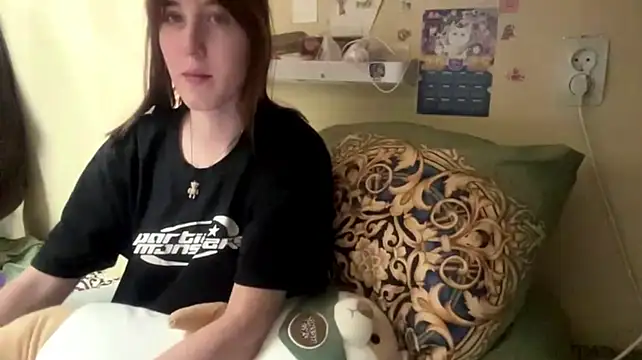 AquilineOrites XXX чат на живо