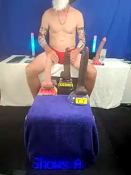 Pokazy przed kamerką – FantasyMan-BiWM