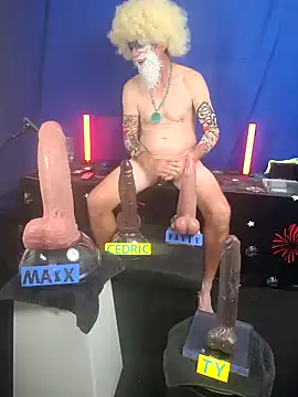FantasyMan-BiWM's Webcam Show
