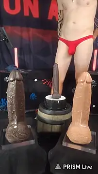 FantasyMan-BiWM Show in webcam