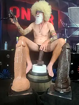 FantasyMan-BiWM Show in webcam