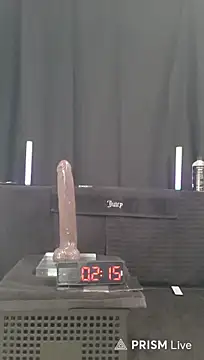 FantasyMan-BiWM Show in webcam