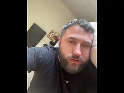 Adam_Eva_2020's Live Chat Room