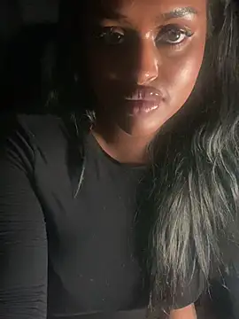 Realriyaaa's Webcam Show
