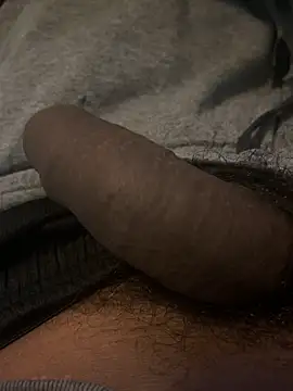 sexcboi69: διαδικτυακό σόου στην κάμερα