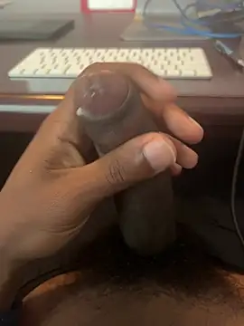 הופעת וובקאם של sexcboi69