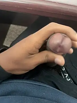 sexcboi69 Show in webcam