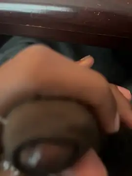 Webkamerová show sexcboi69