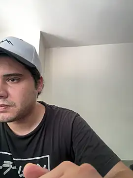 tato15152's Live XXX Chat