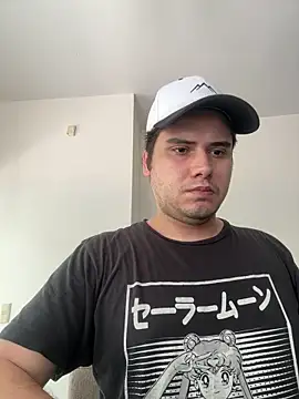 הופעת וובקאם של tato15152