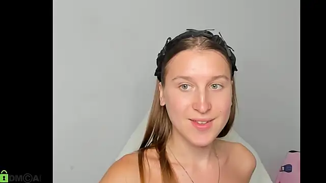 Chat +18 de Xenia_paradise ao vivo