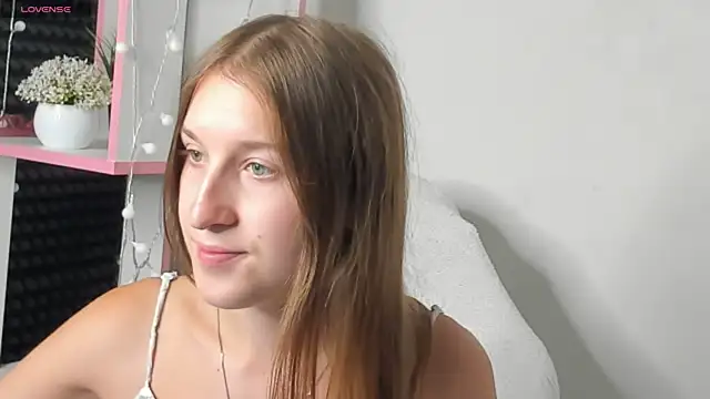 Chat +18 de Xenia_paradise ao vivo
