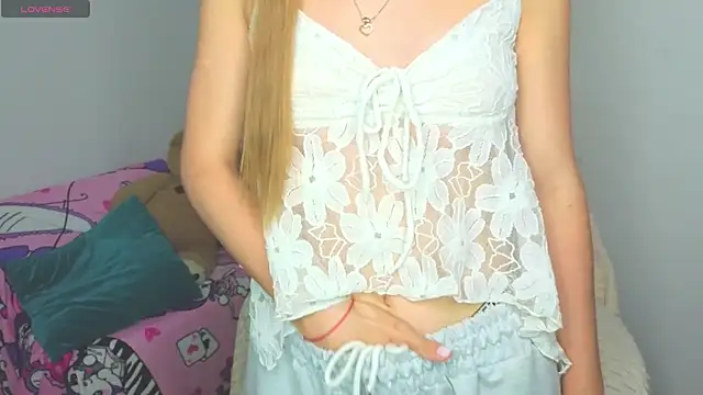 Xenia_paradise Adlı Modelin Canlı XXX Sohbeti
