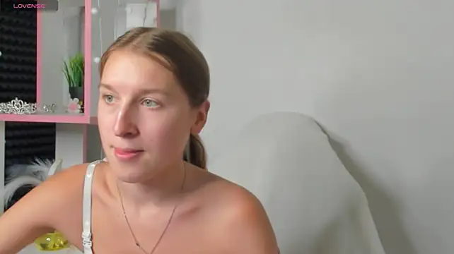 Xenia_paradise Live XXX-Chat