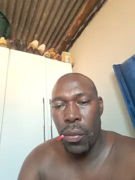 manpower012 Show in webcam